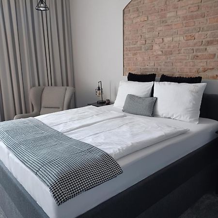 Apartamenty "Bulwar Gorzow" กอร์ซุฟเวียลคอปอลสกี ภายนอก รูปภาพ